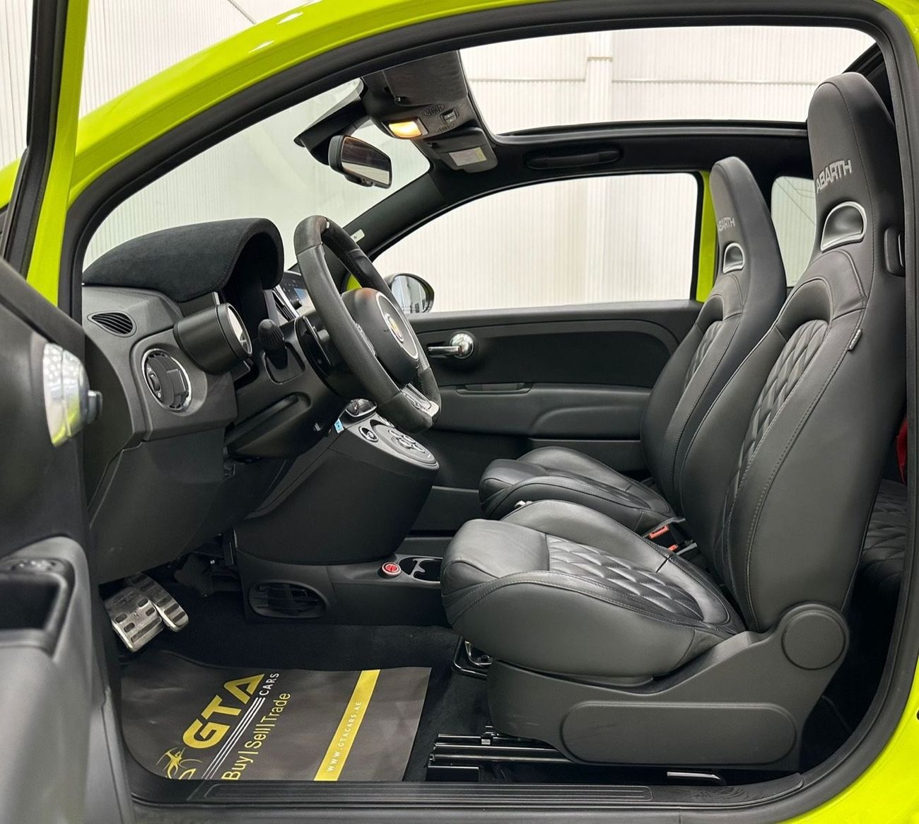 Fiat 500 Abarth 2022 Fiat Abarth Competizione Cabrio 1.4L Turbo, DEC 2026 Al Ghandi Warranty, Full Al Ghandi History