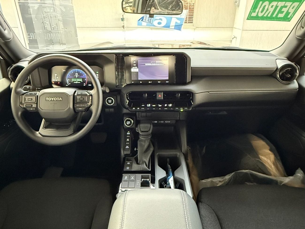 تويوتا برادو 2026 PRADO 2.4 TURBO SUNROOF BLACK INTERIOR