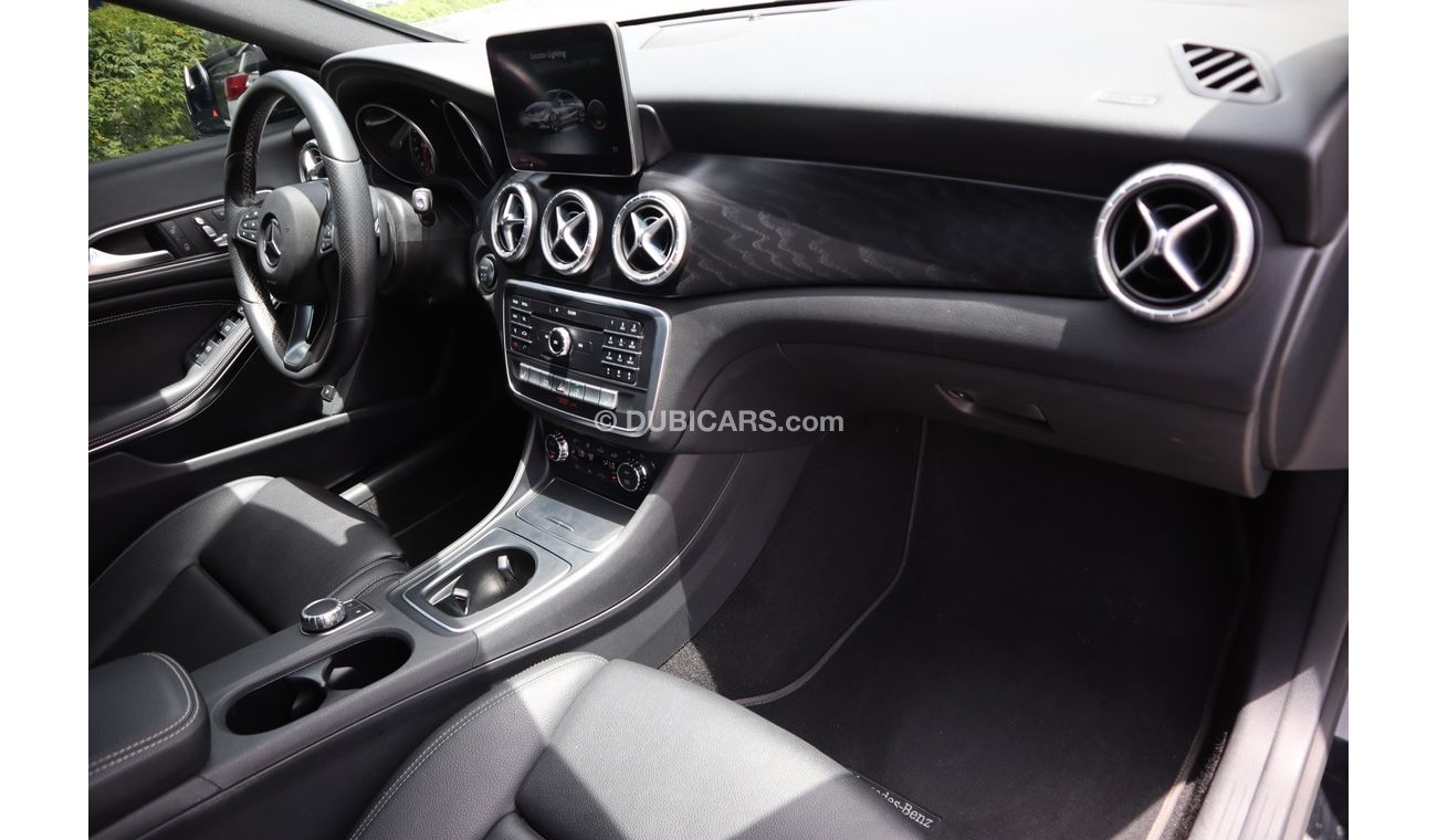 مرسيدس بنز CLA 250 V4 warranty 1 years