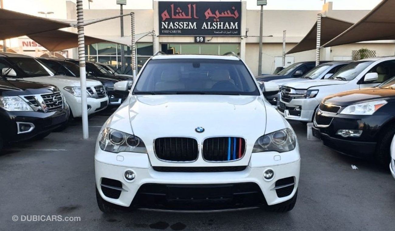 BMW X5 BMW X5 2012  GCC   V6