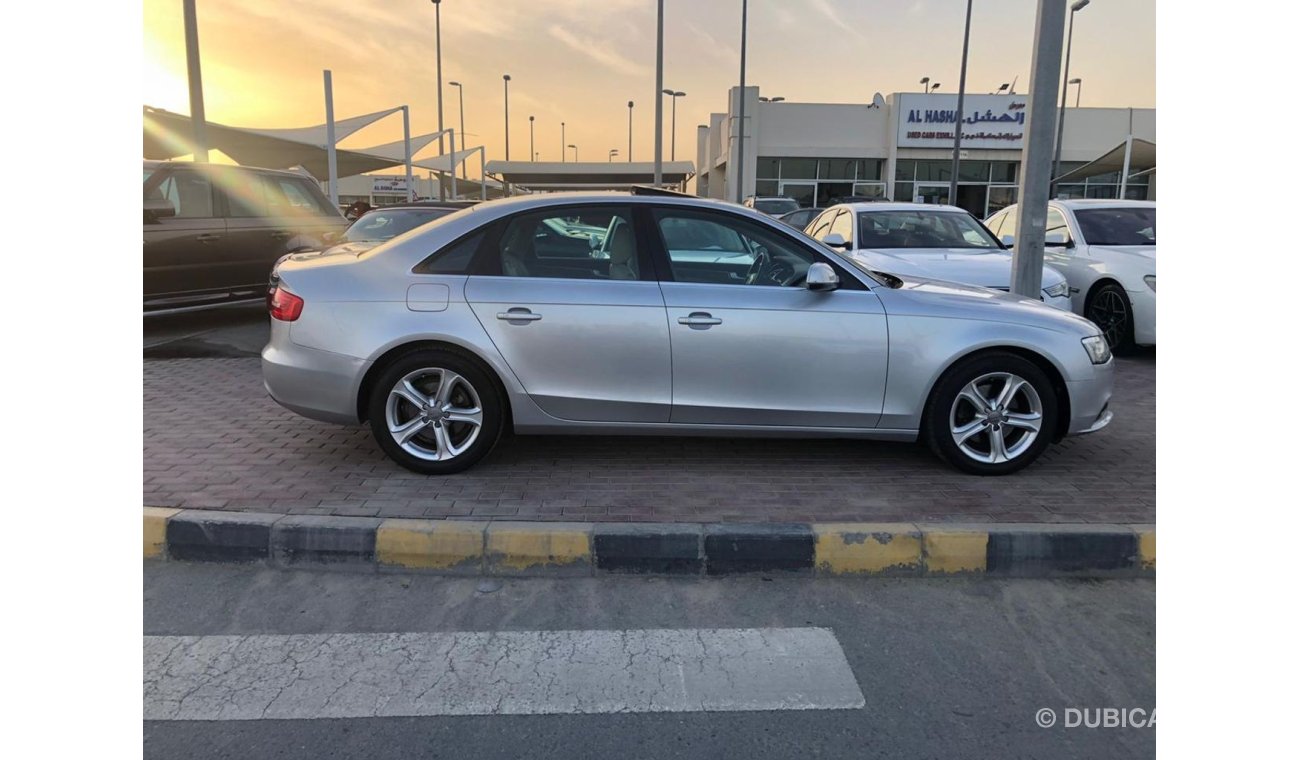 Audi A4 Audi A4 model 2013 GCC car prefect condition full option low mileage