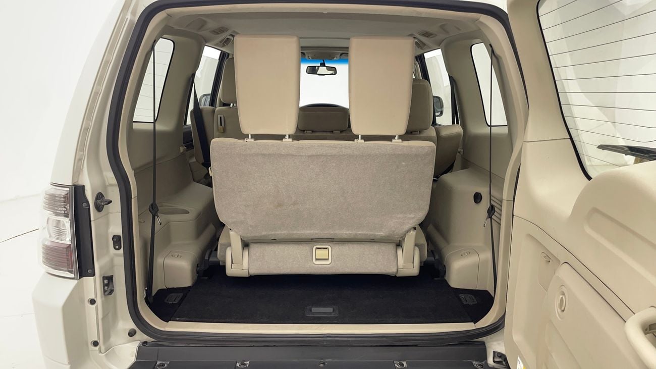 ميتسوبيشي باجيرو 2022 GLS MIDLINE | AED 1085/Month | 0 DP | 30 Day Return | Warranty | Service History