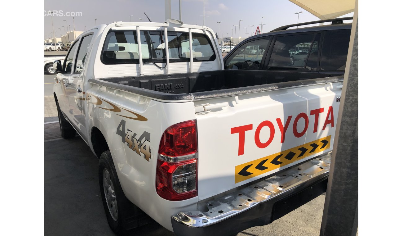 Toyota Hilux Toyota Hilux D/c pick up 4x4, Diesel,Model:2013. Only done 62000 km