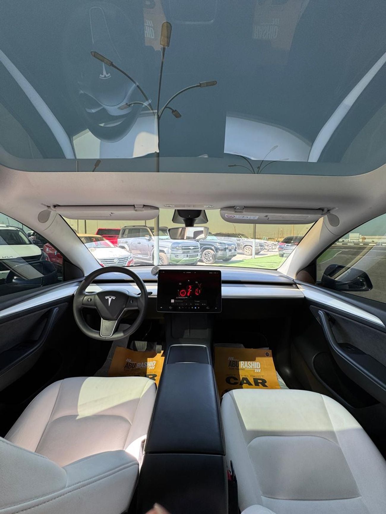 Tesla Model Y Long Range (AWD)