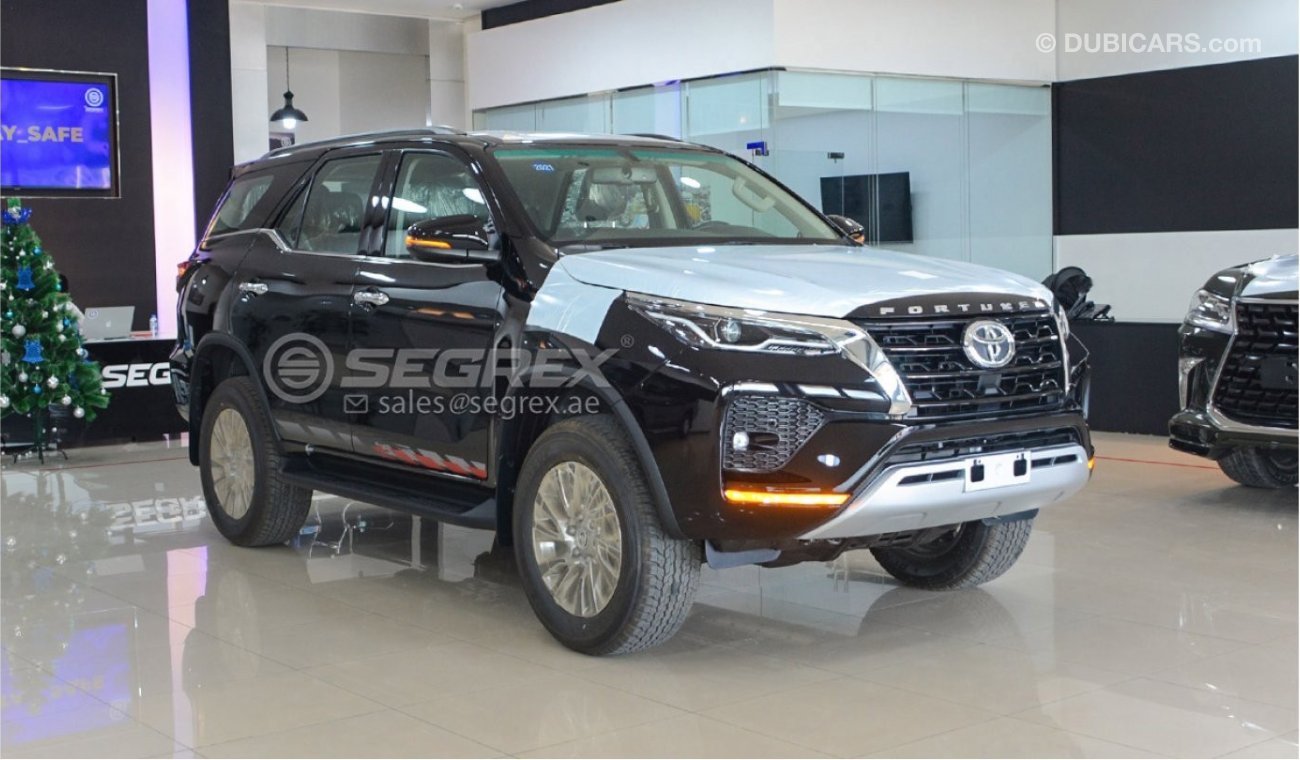 Toyota Fortuner NEW SHAPE 4.0L 4x4 V6 6AT LIMITED STOCK AVAILABLE IN COLOR