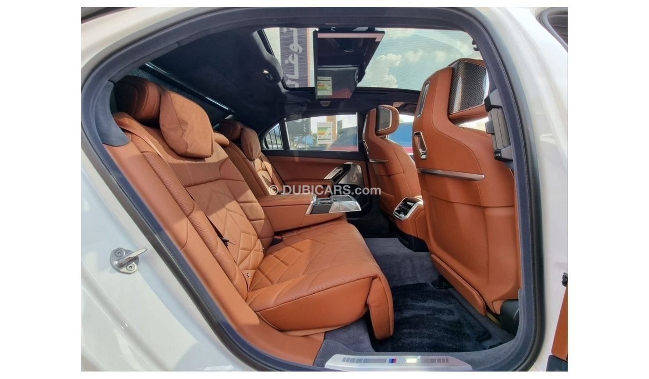 BMW 760Li i xDrive 5 Years W&S  M Sport 2023 GCC