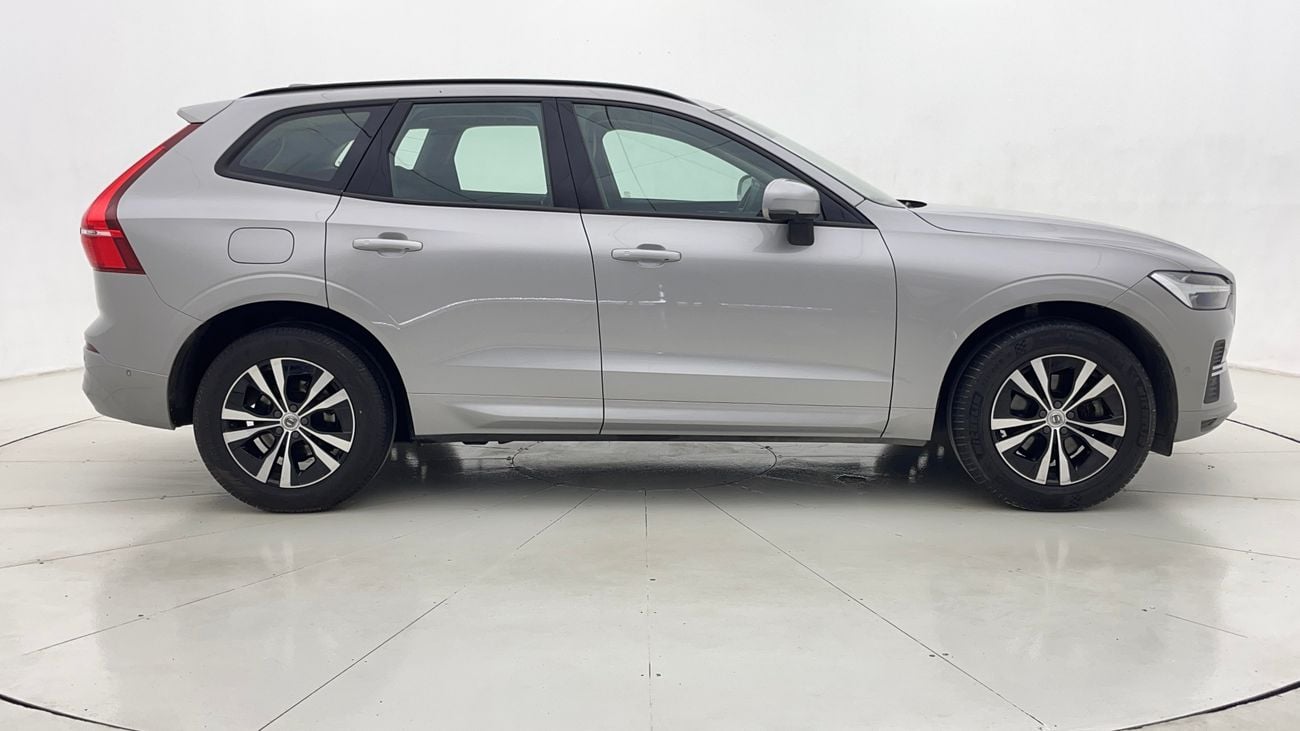 فولفو XC 60 2023 B5 CORE | AED 1523/Month | 0 DP | 30 Day Return | Warranty | Service History