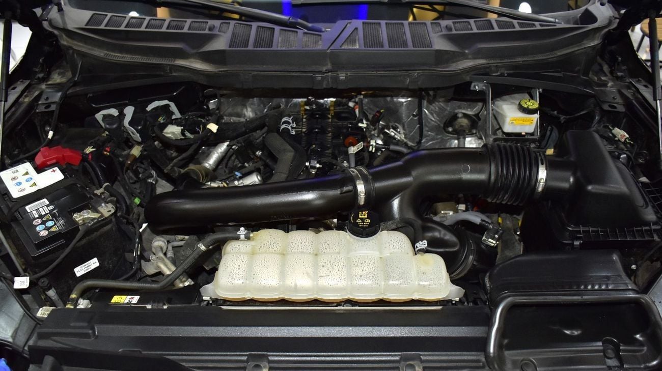 فورد F 150 EXCELLENT DEAL for our Ford F150 Lariat FX4 ( 2024 Model ) in Black Color GCC Specs