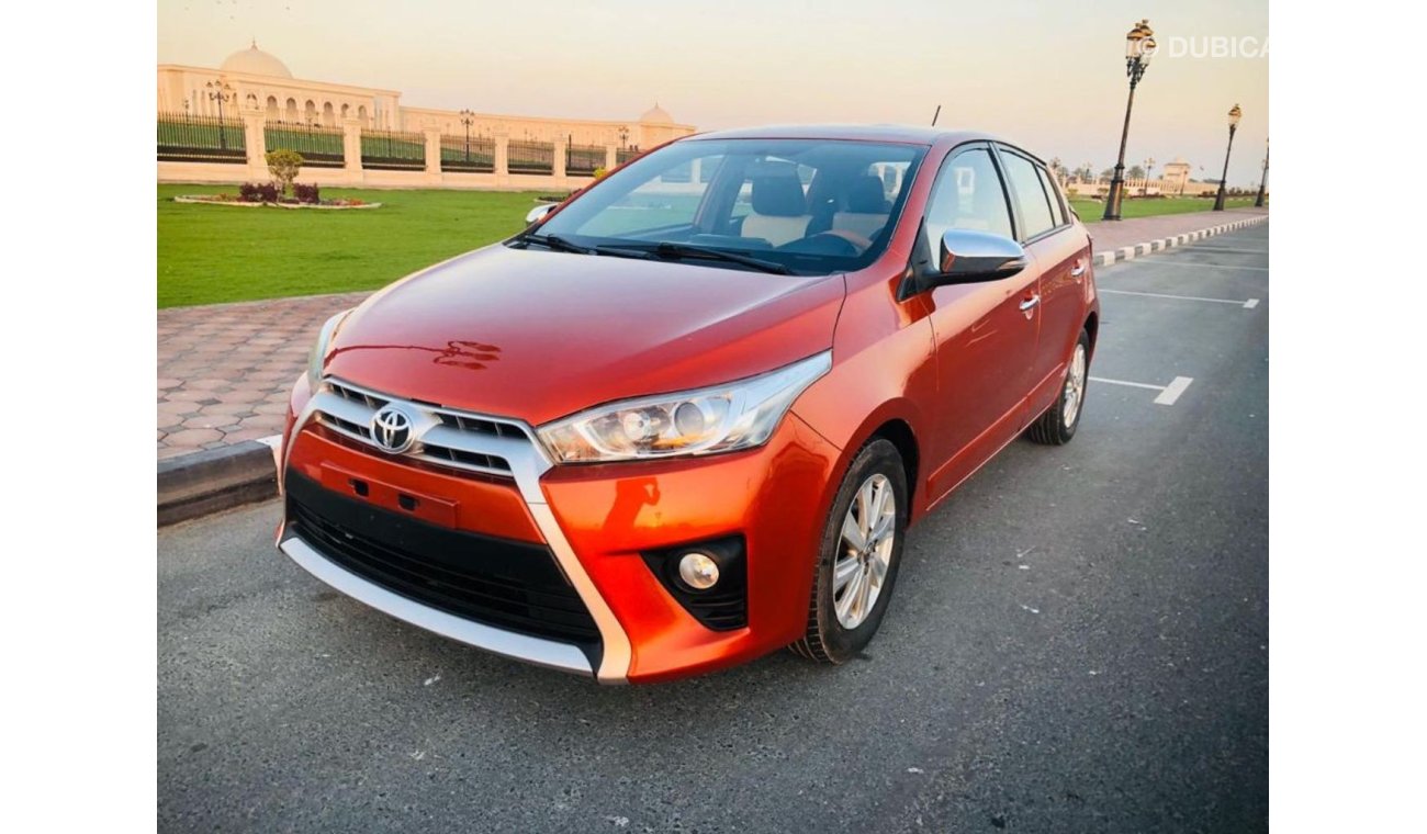 Toyota Yaris 2015 SE+ Push start For Urgent SALE Passing Gurantee From RTA Dubai