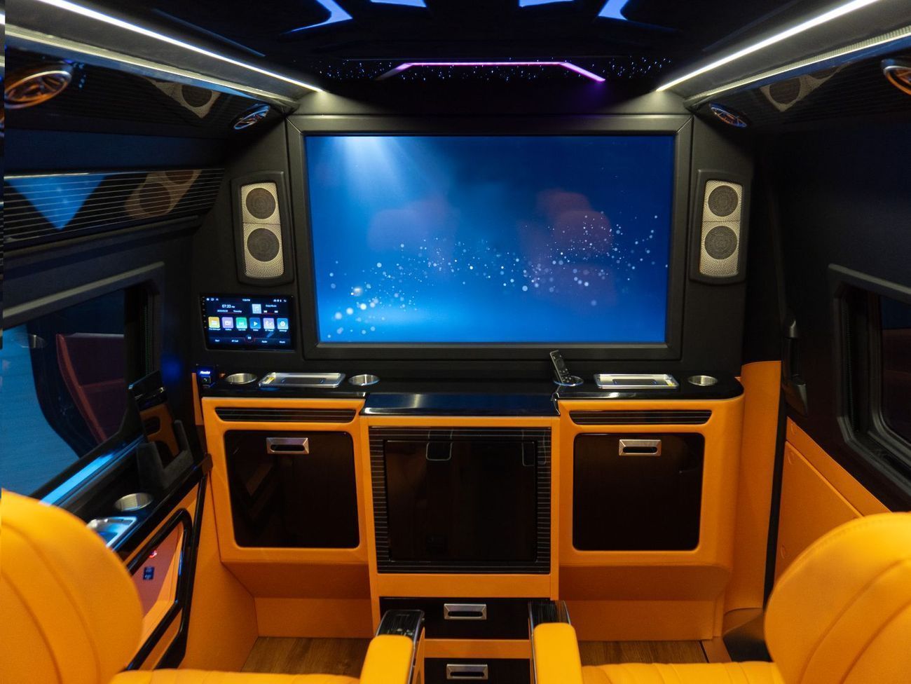 تويوتا هاياس GL Built by Barugzai | 1 Year Interior Warranty + Agency Warranty