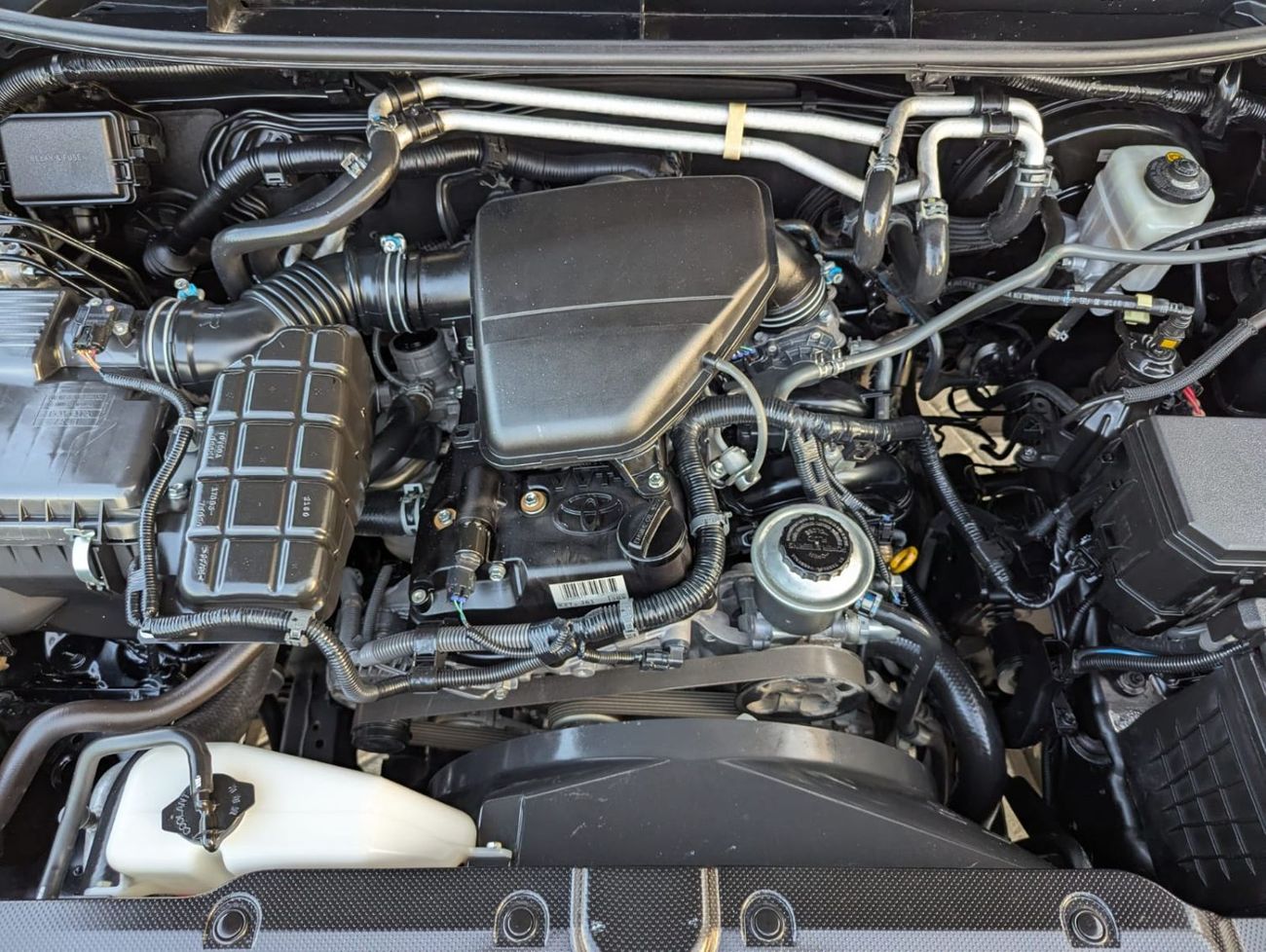 Toyota Prado Toyota Prado 2019 Black colour LHD Gcc specs 4x4