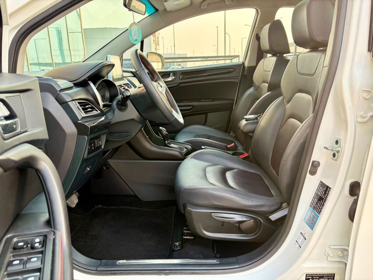 JAC S3 INTELLIGENT 430-Monthly l GCC l Sunroof, Leather, Cruise l Accident Free