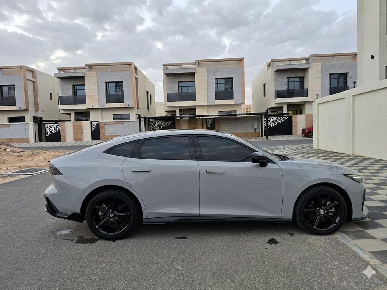 تشنجان Uni V SPORT PACK