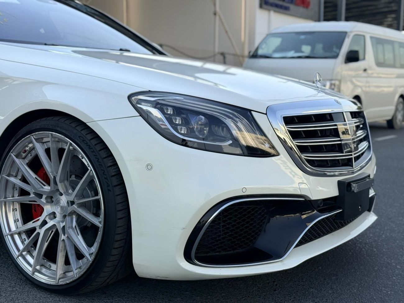 Mercedes-Benz S 63 AMG