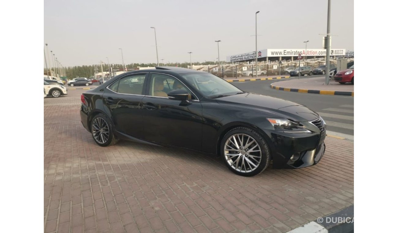 Lexus IS300 2016 Platinum