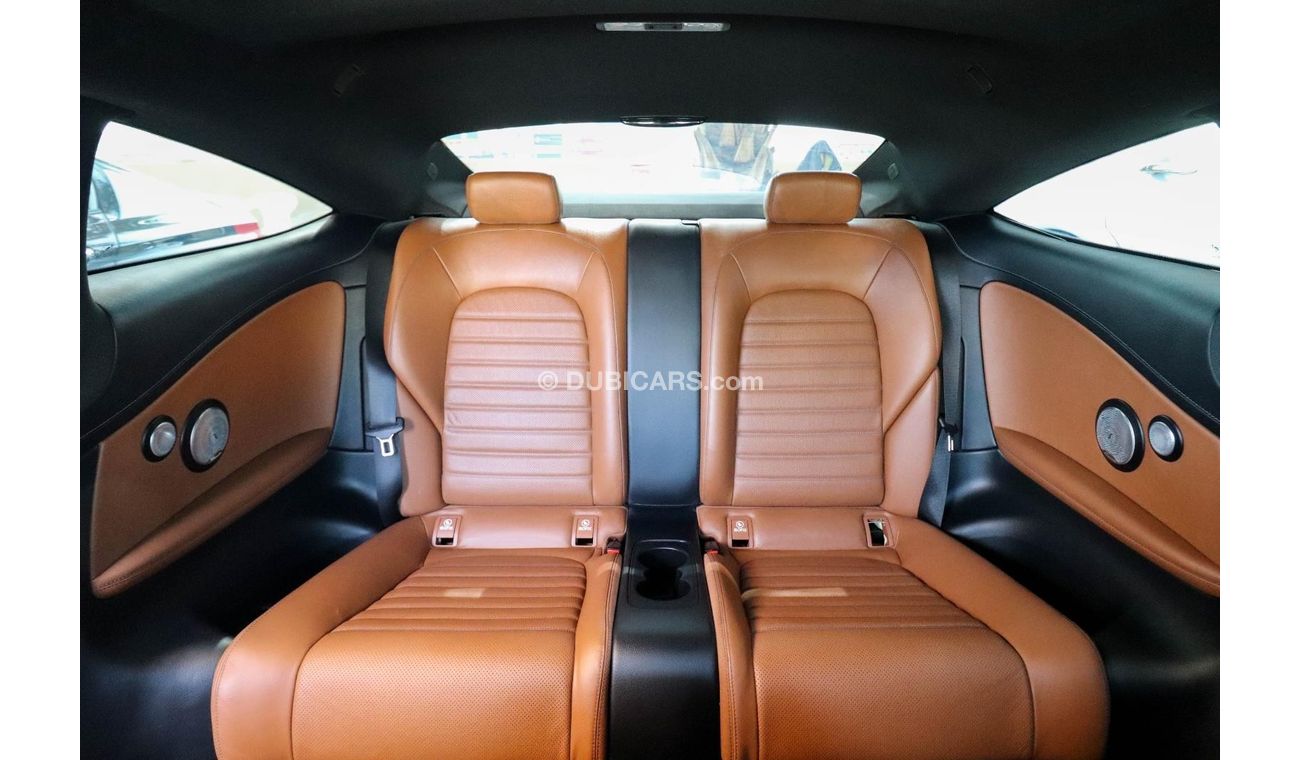 Mercedes-Benz C 300 C205