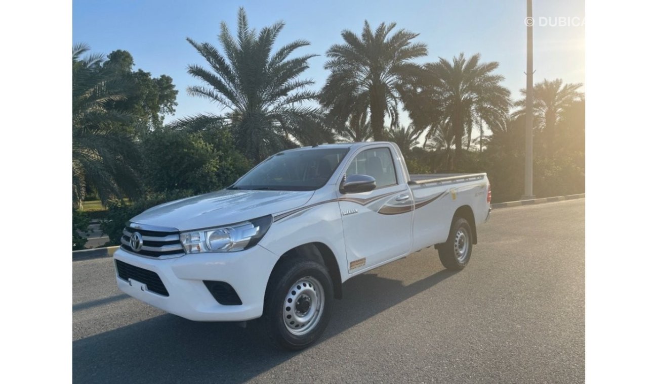 Toyota Hilux GL Toyota hilux  4x4   (GCC SPEC) - 2019- VERY GOOD CONDITION