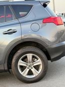 Toyota RAV4 VXR 2.5L XLE Sunroof, leather seats