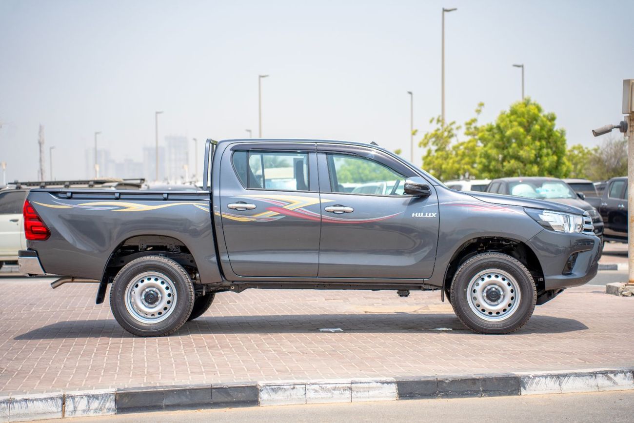 تويوتا هيلوكس Toyota Hilux 2025 2.4L Diesel 4WD Double Cab Manual