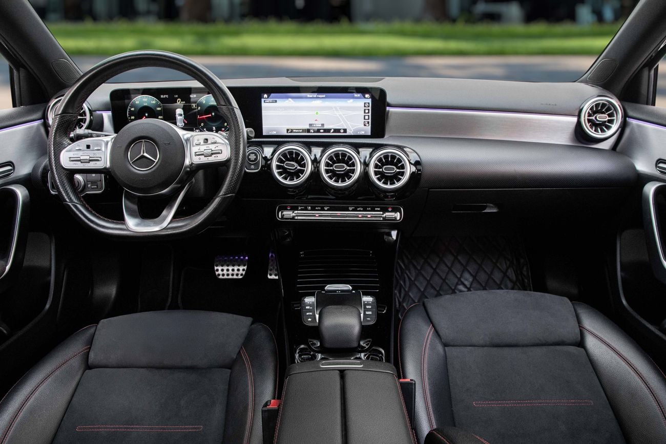 مرسيدس بنز A 200 A200 | 1,959 P.M | 0% Downpayment | Mercedes History | Under Warranty