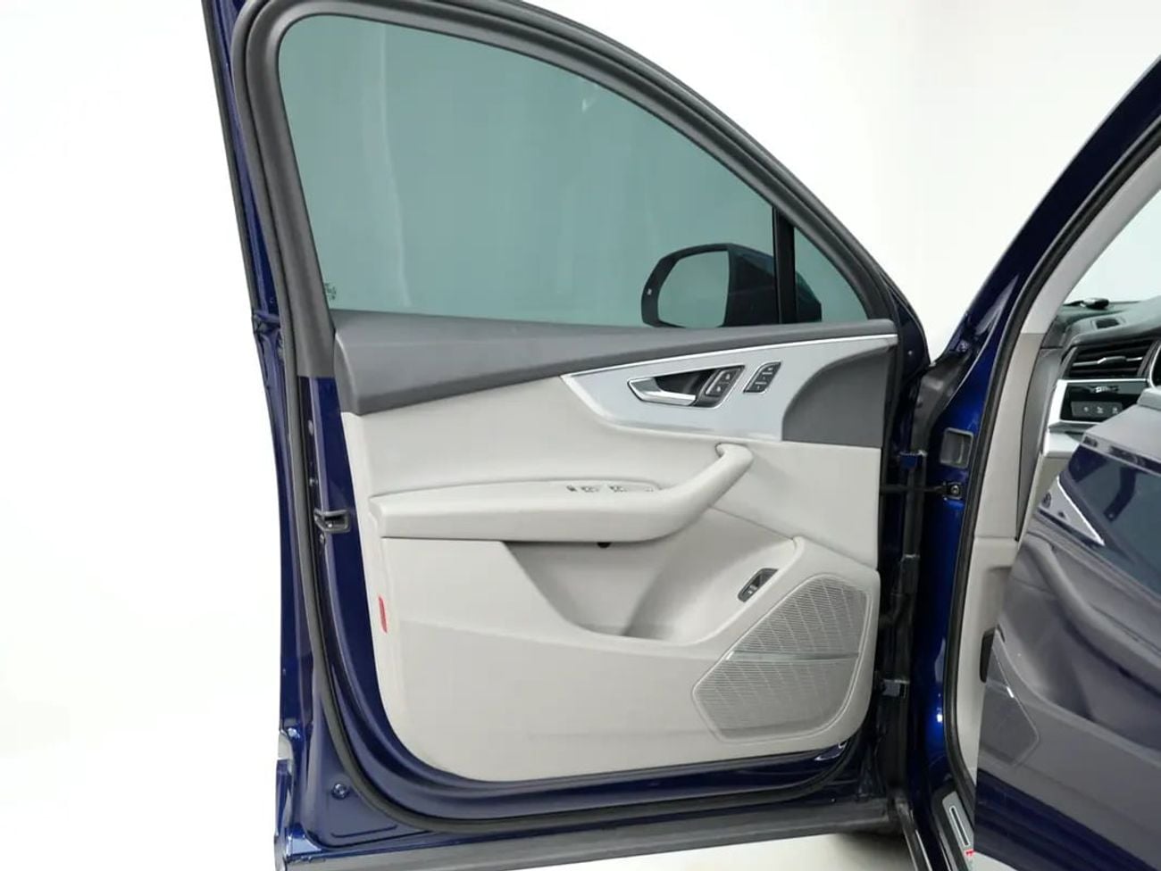 أودي Q7 45 TFSI GCC Specs | Low Mileage