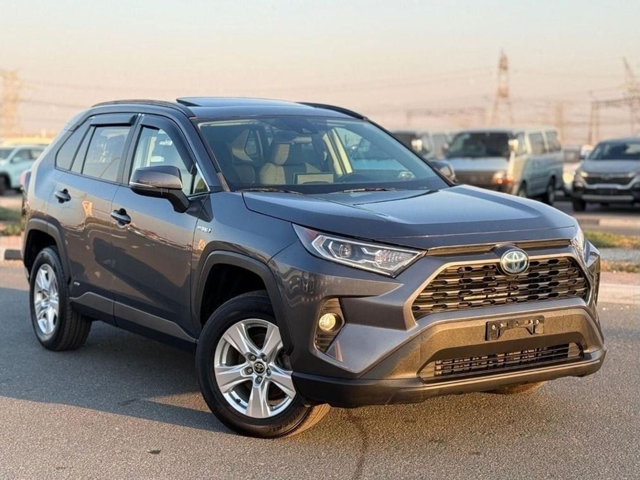 Toyota RAV4 Hybrid XLE 2021 Sunroof, push start