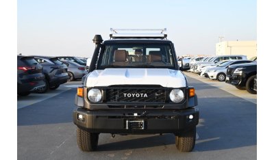 Toyota Land Cruiser Hard Top 76 LX-Z V6 4.0L 4WD 5-Seat Automatic