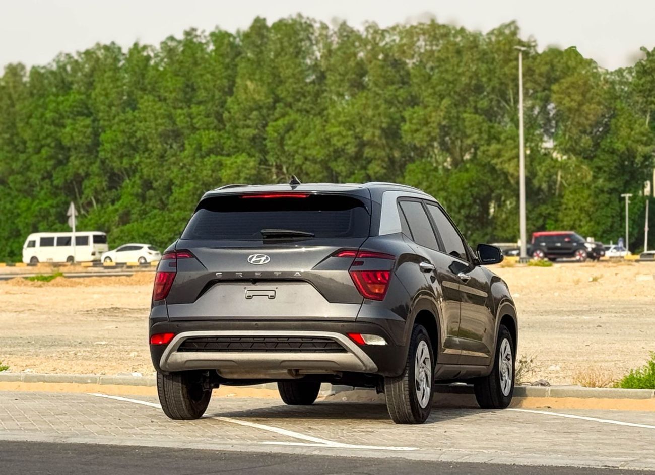 Hyundai Creta Base 1.6L Hyundai Creta 2023  GCC 1.6L , accident-free, in excellent condition 940 P.M