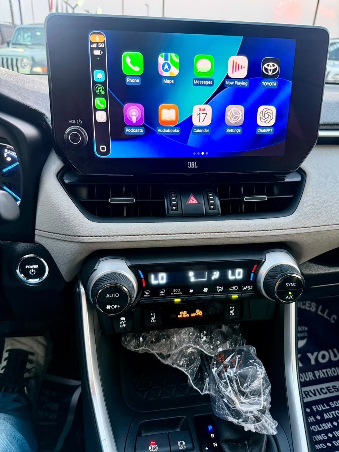 تويوتا راف ٤ XLE HEV RAV4 XLE Premium HV AWD 4X4