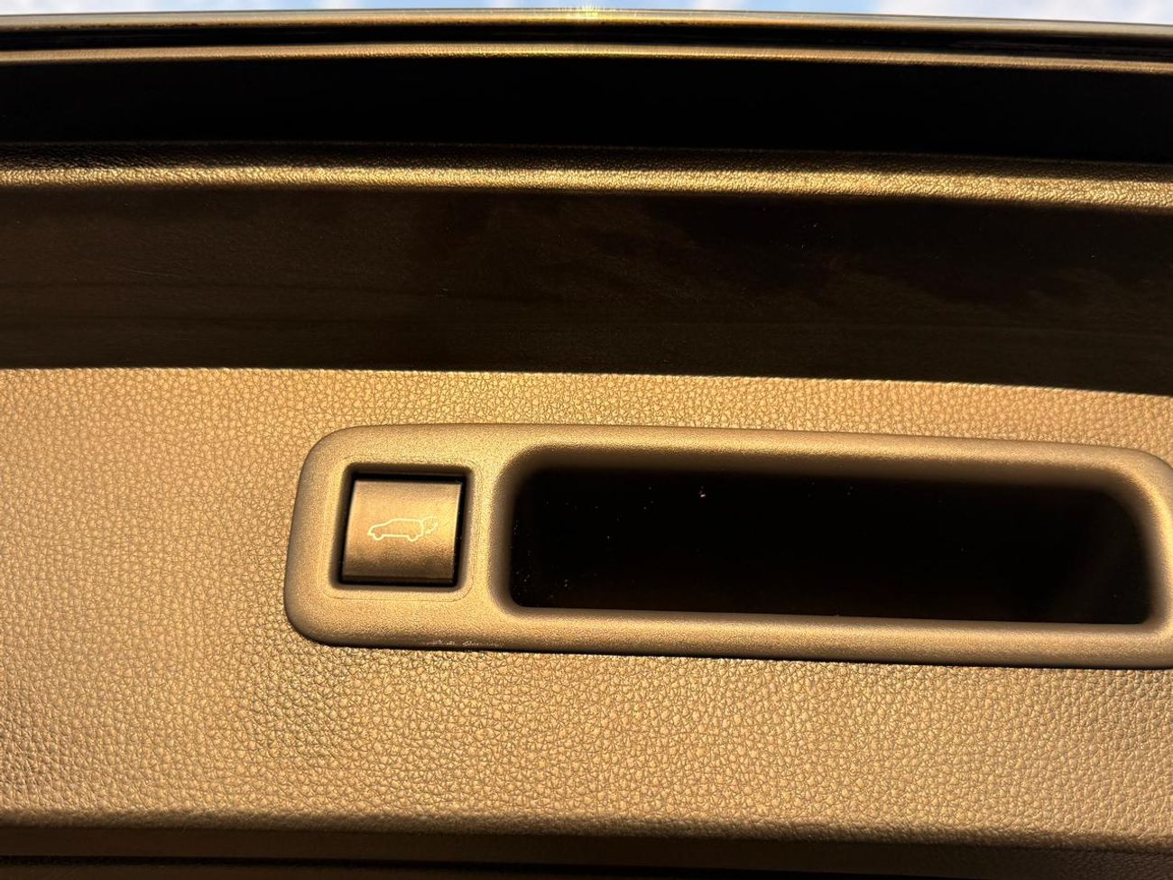 Toyota Highlander XLE 3.6 L Full Option