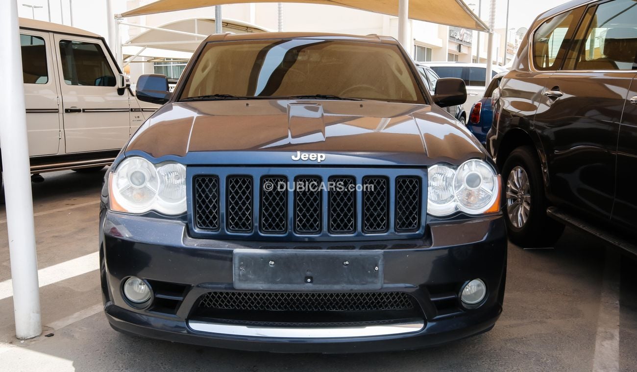 Jeep Grand Cherokee SRT8