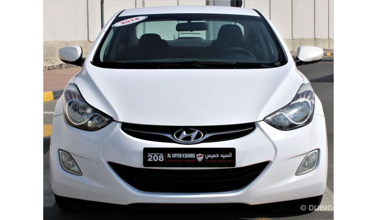 Hyundai Elantra Hyundai Elantra 2014 GCC 1.8 in excellent condition without paint without accidents, very clean from