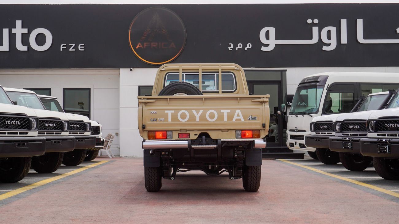 تويوتا لاند كروزر بيك آب LX 4.5 L d V8