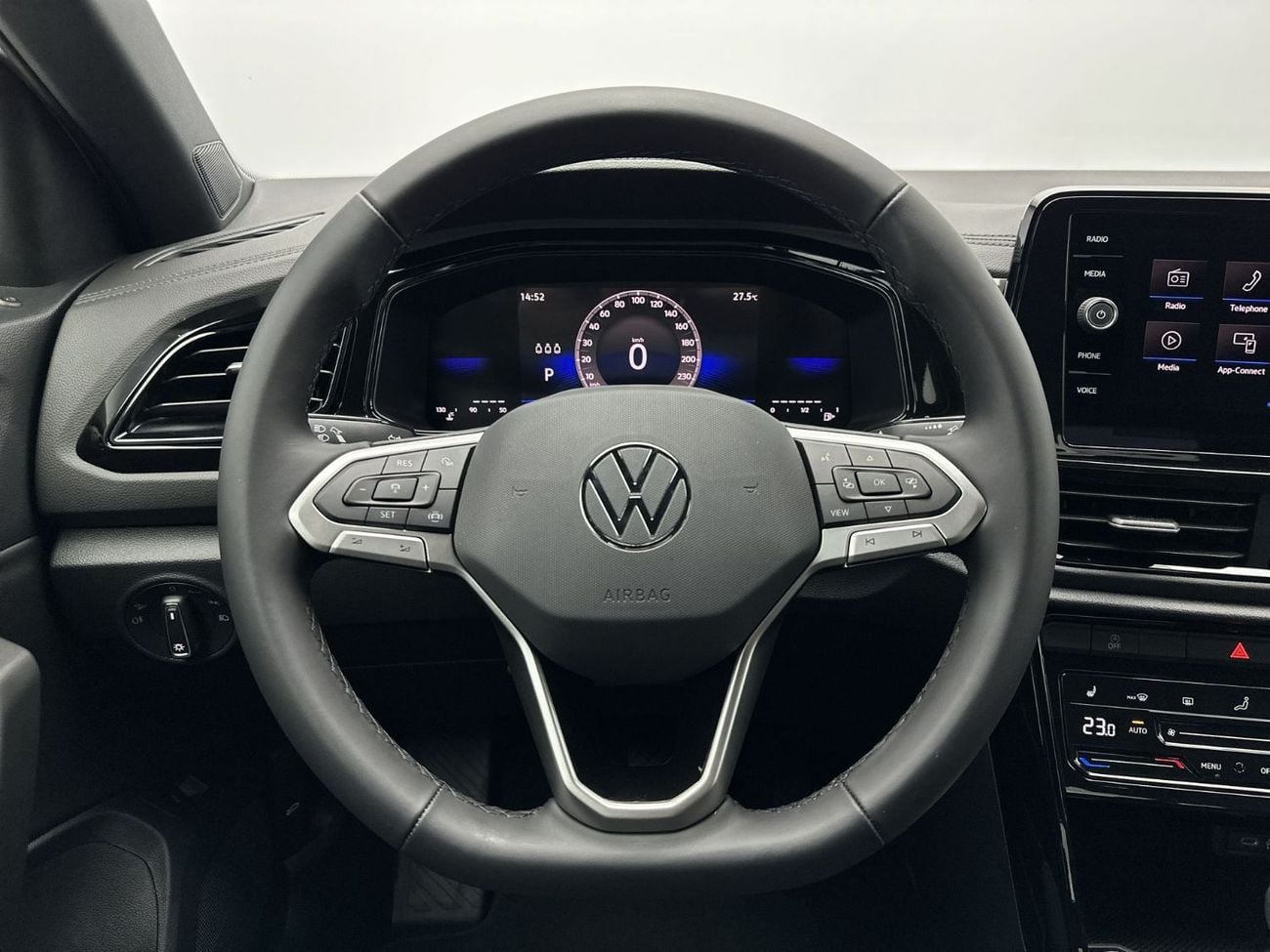 فولكس واجن T ROC Style 1.4L