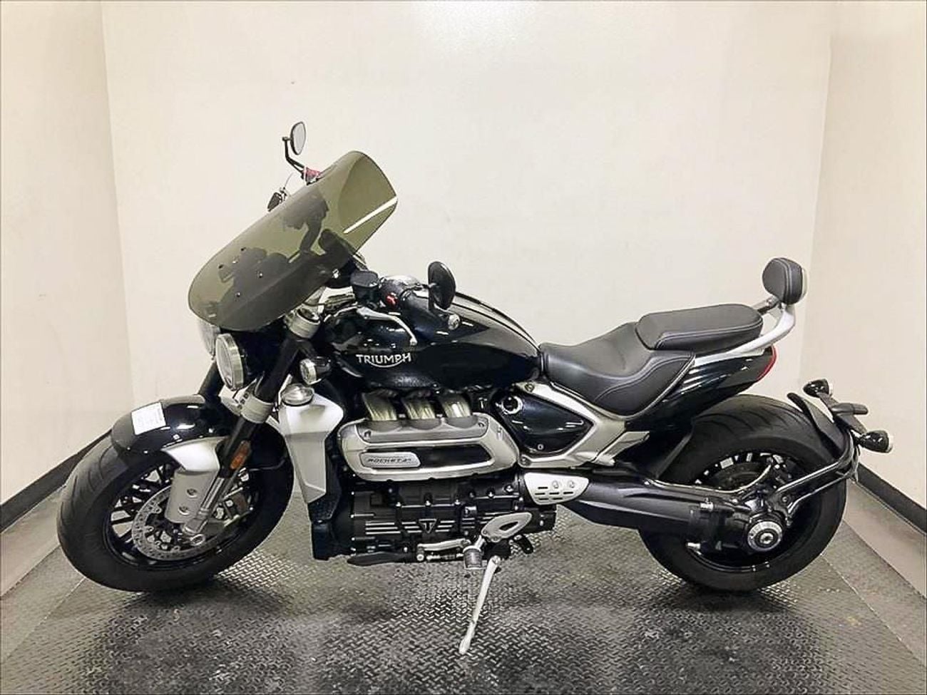 Triumph Stag 2020 Triumph Rocket 3R 2500CC