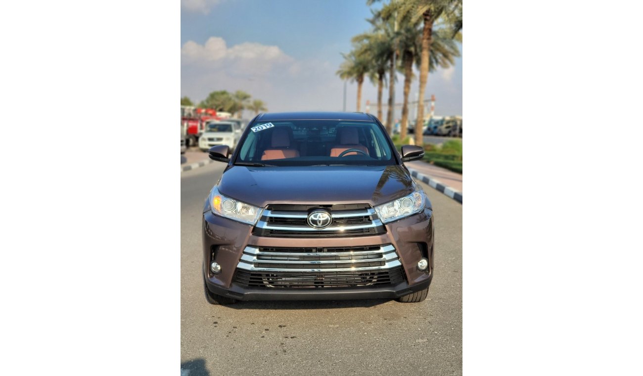 Toyota Highlander TOYOTA HIGHLANDER DUBAI RTA PASS CAR