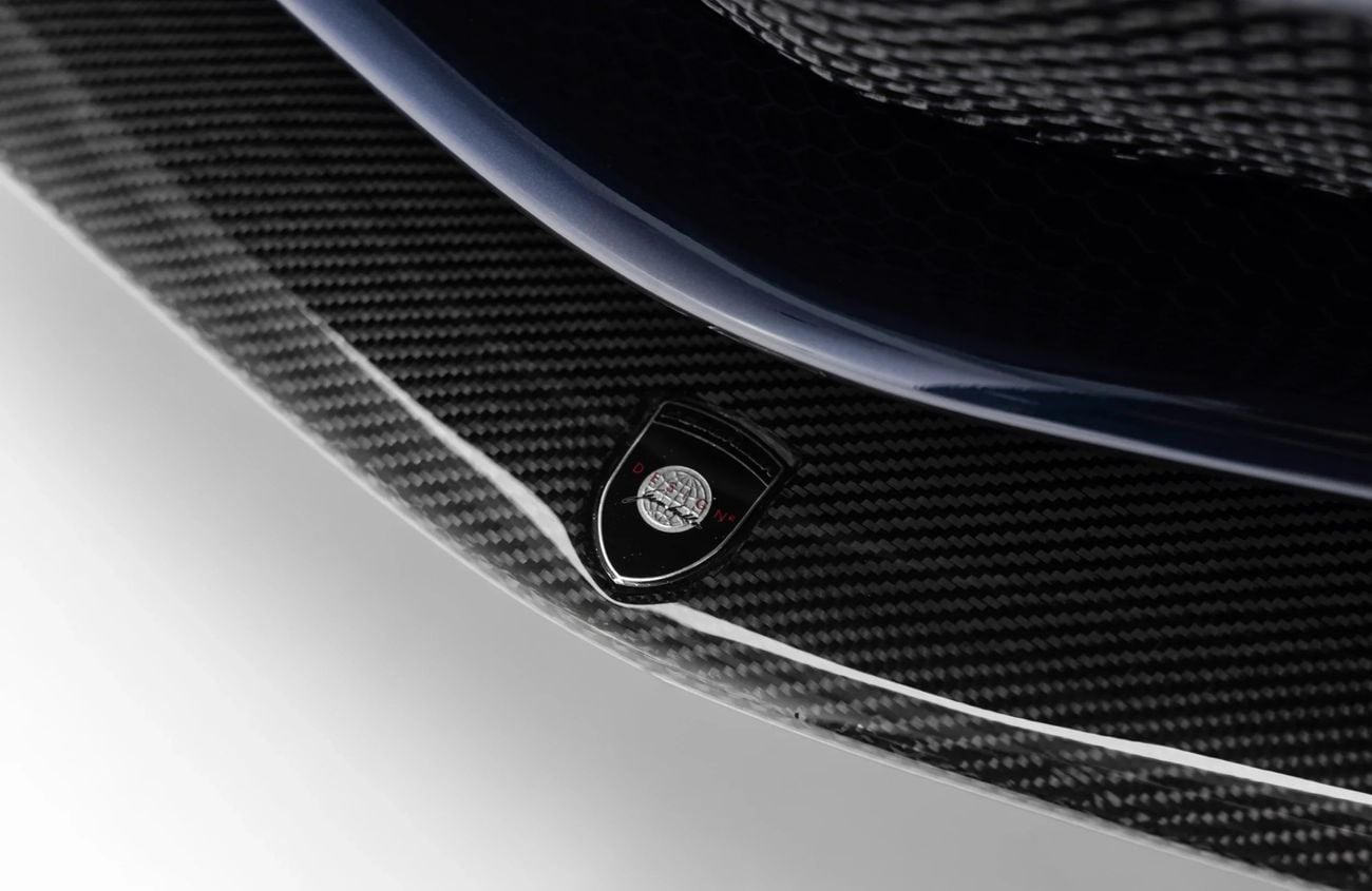 Mercedes-Benz SLR 5.5L V-8 Supercharged Engine