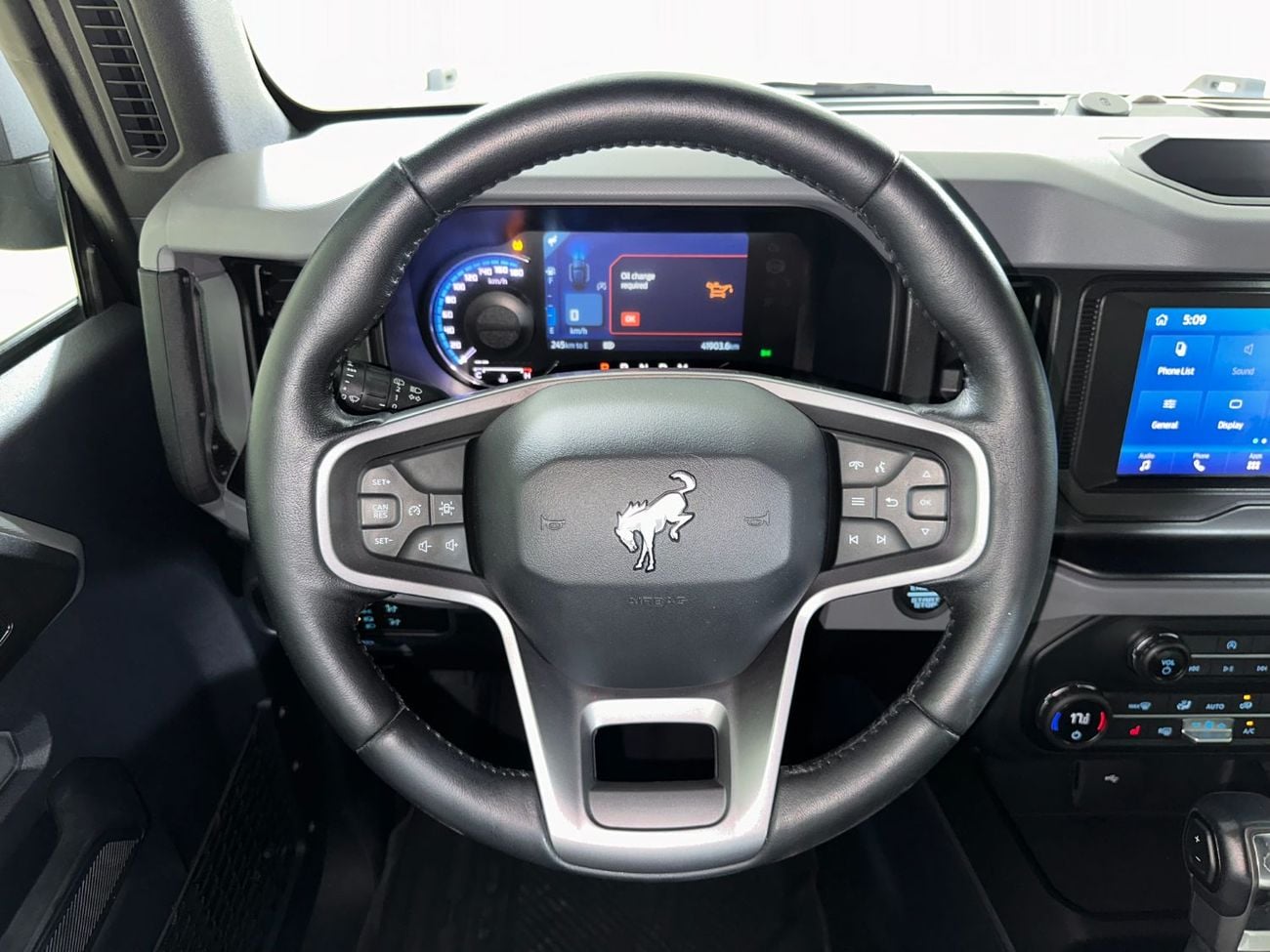 Ford Bronco BIG BEND B2D1221 / AL TAYER MOTORS  AL QOUZ SHOWROOM