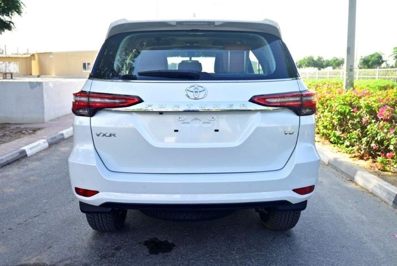 Toyota Fortuner 2025 TOYOTA FORTUNER VXR V6 4.0L PETROL 4WD 7 SEAT AT