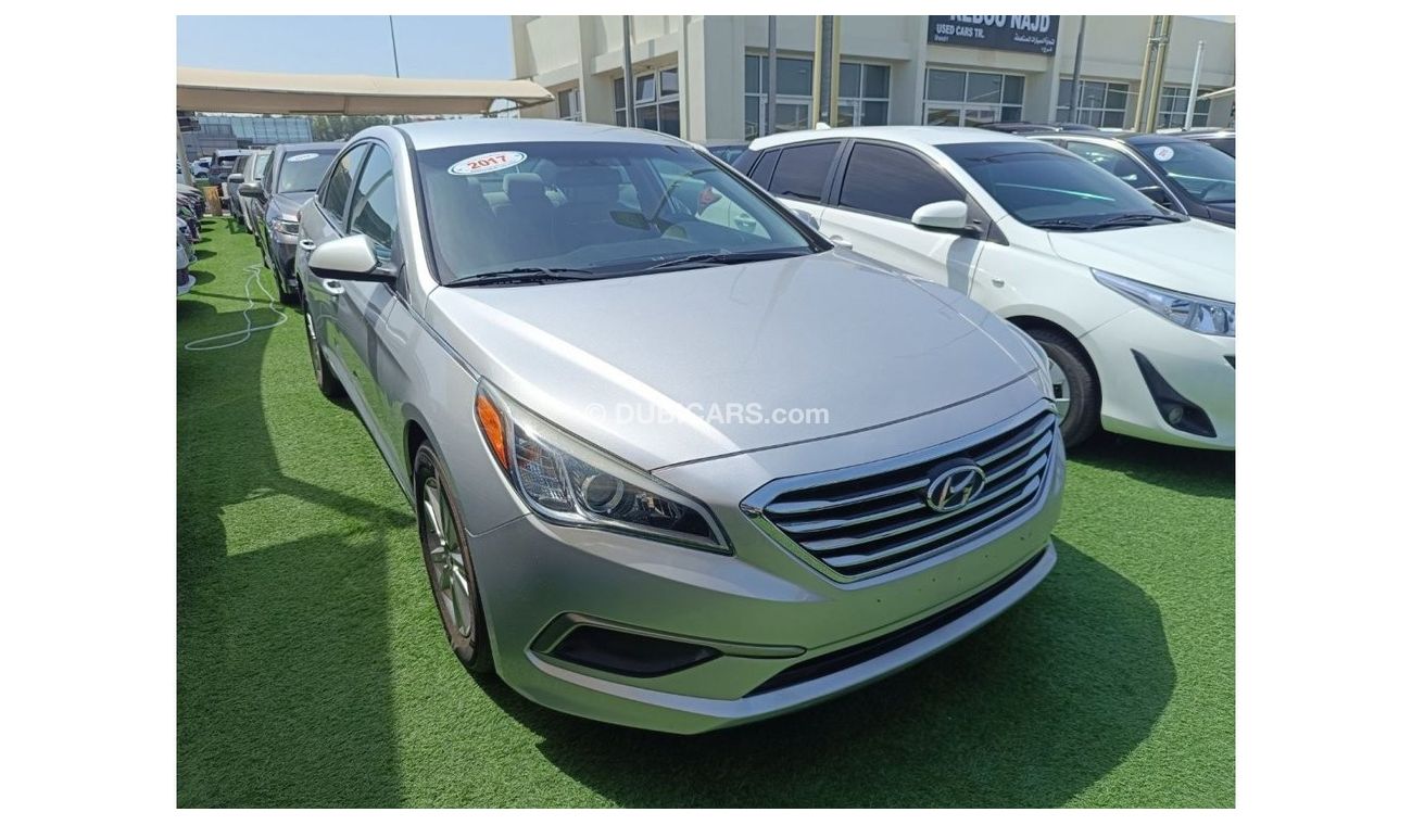 Hyundai Sonata GLS car in excellent condition with no accidents