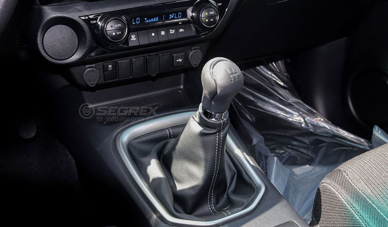 تويوتا هيلوكس 2025 Model Toyota Hilux DC, 2.7L Petrol, 2WD 5M/T