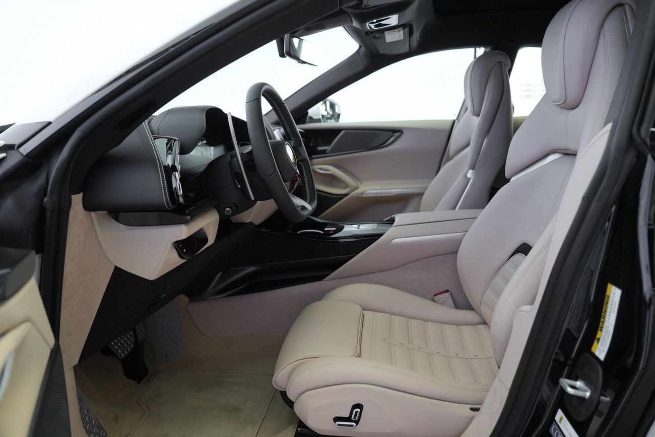 فيراري بوروسانجوي Ferrari Purosangue