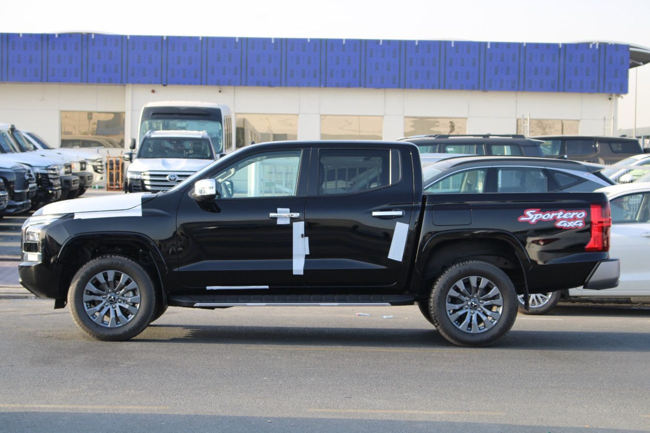 Mitsubishi L200 MITSUBISHI L200 2.4L DIESEL DOUBLE CABIN 4 X 4 SPORTERO AUTO