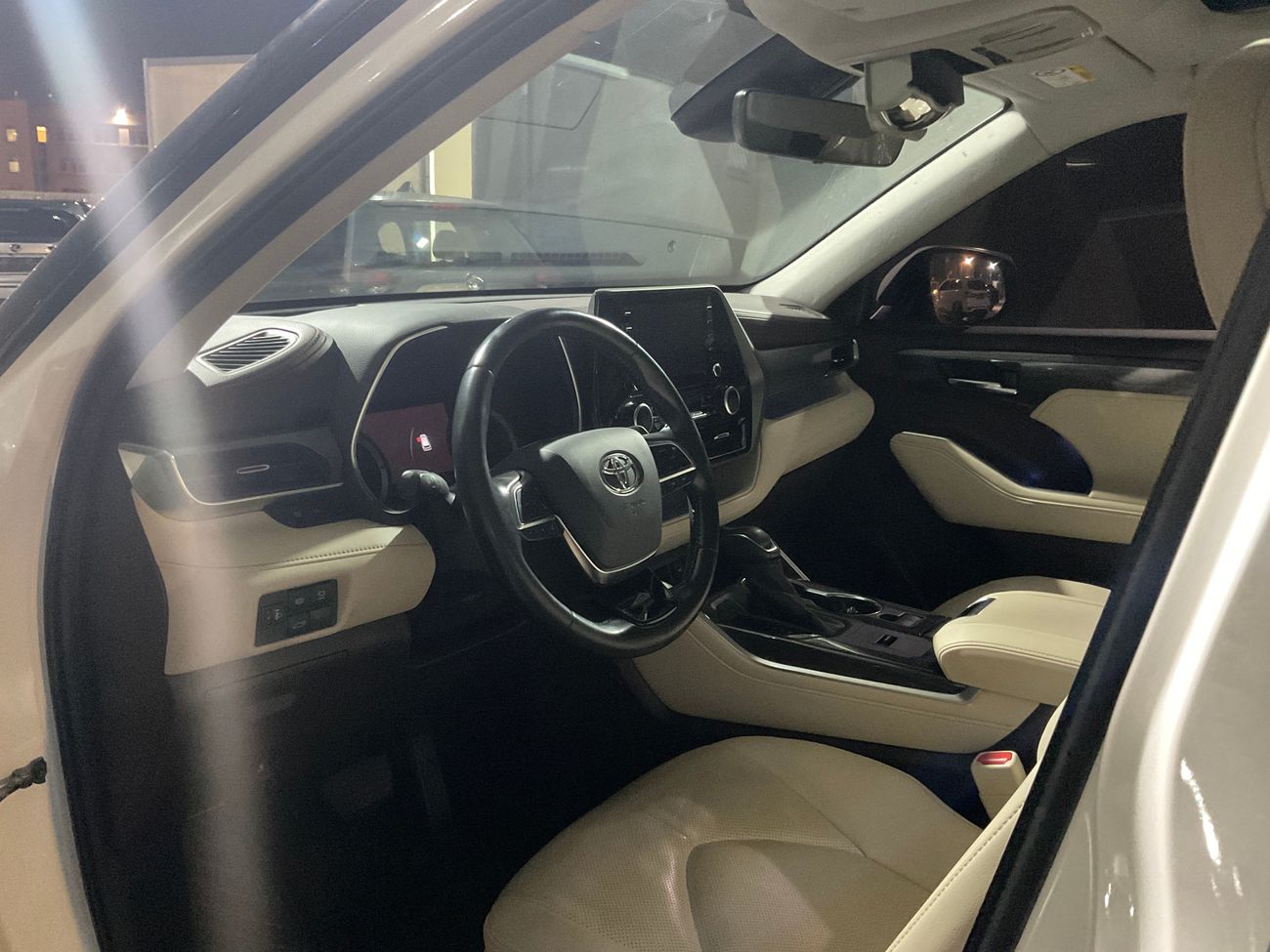 Toyota Highlander VXR | Guaranteed Warranty | 0 Down Payment