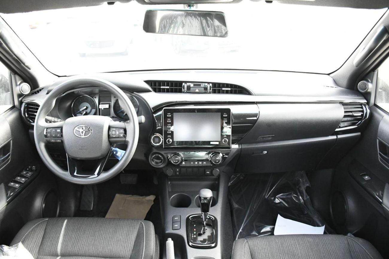 تويوتا هيلوكس Toyota Hilux 4.0 LTR V6 Adventure Automatic Petrol 4x4 With Air Compressor