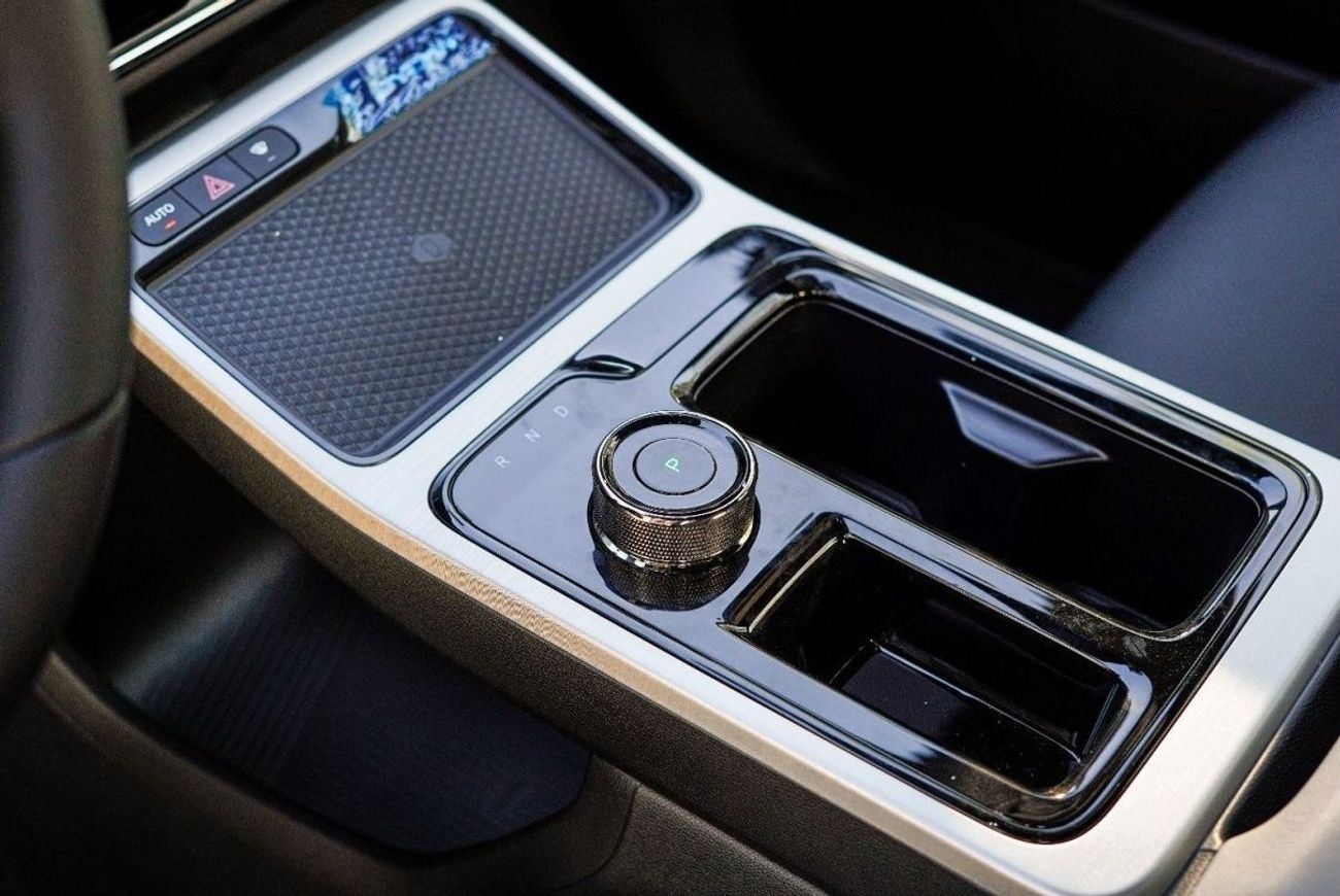 Hycan Z03 2023 HYCAN Z03 / BATTERY RANGE (510 KM) / WARRANTY