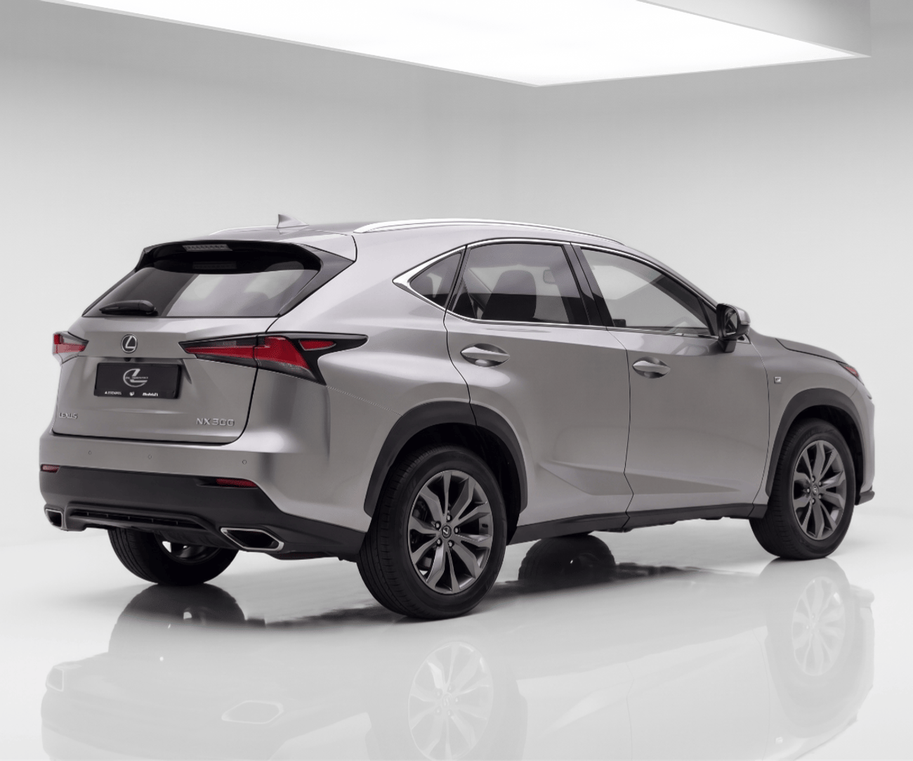 لكزس NX 300 F-SPORT