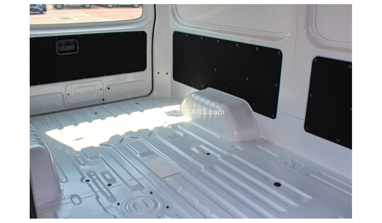 نيسان أورفان NISSAN URVAN 2023 GCC