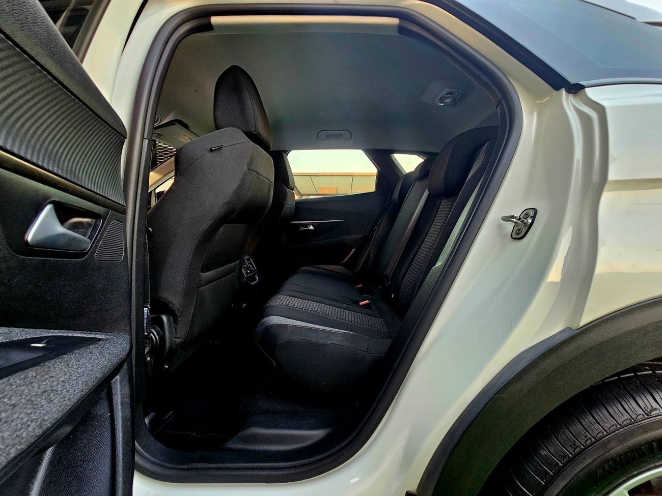 بيجو 3008 / 1.6 V4/ ORIGINAL PAINT/ SINGLE OWNER/ LOW KMS