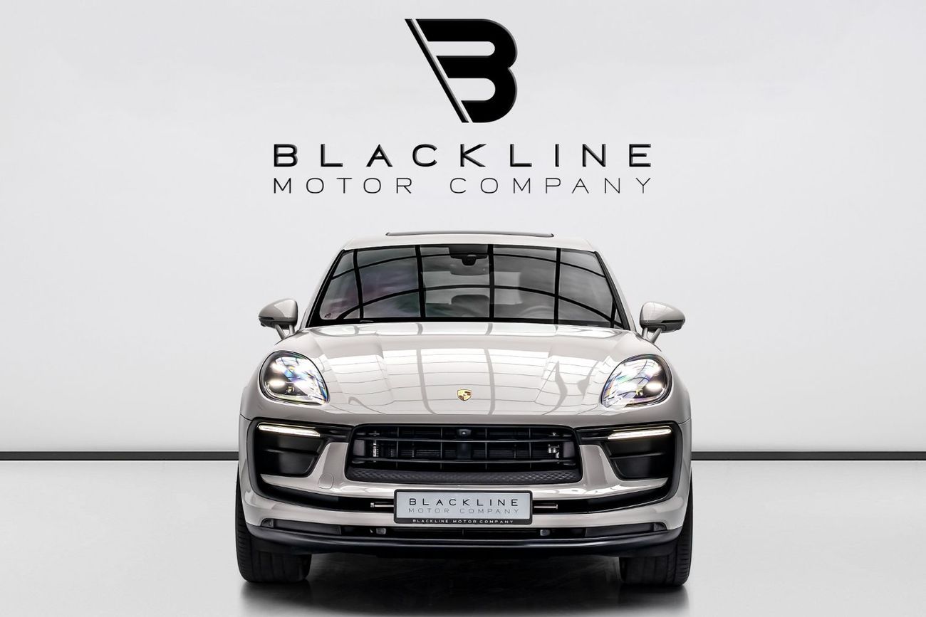 Porsche Macan Std 2.0L (252 HP) 2024 Porsche Macan, 2027 Porsche Warranty, Full Service History, Low KMs, GCC